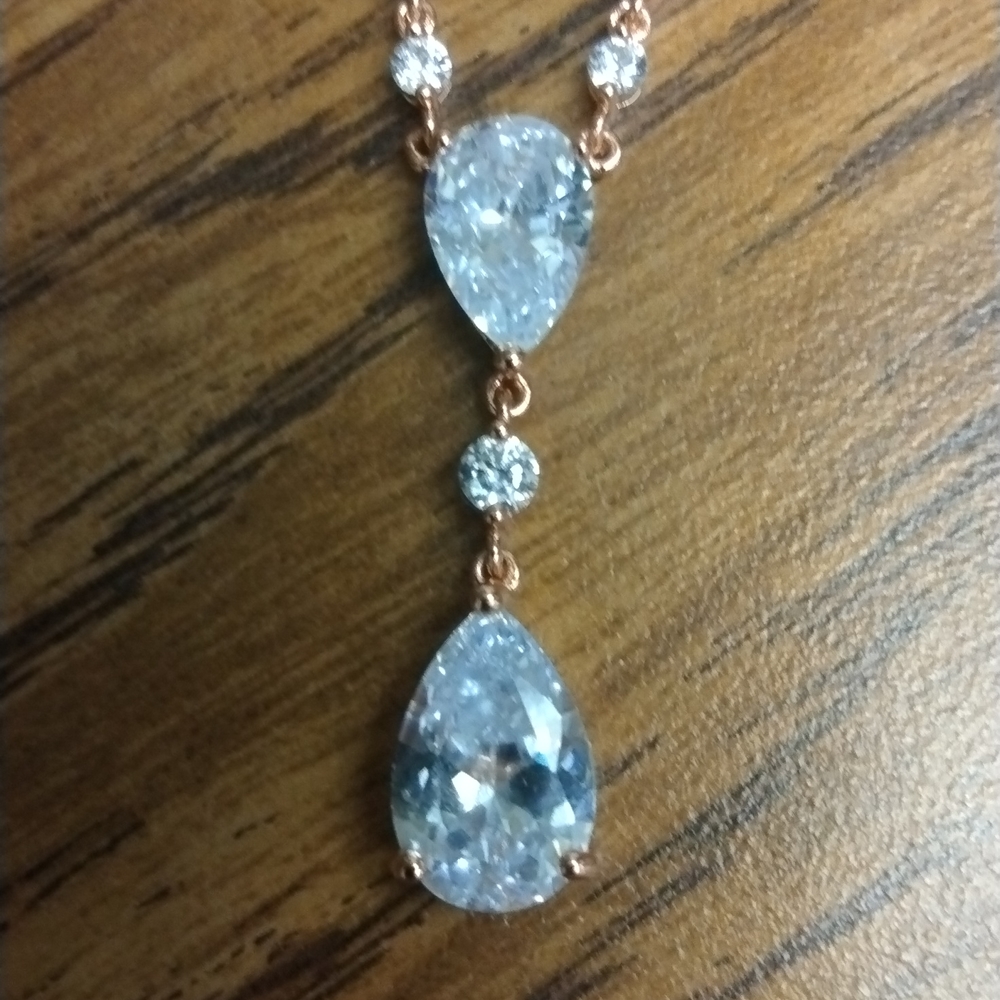 Necklace - Picture 5 of 5